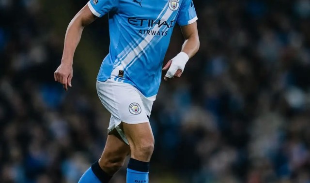 开云官网APP下载-努内斯vs诺丁汉森林全场数据：8次传中成功0次，关键传球2次