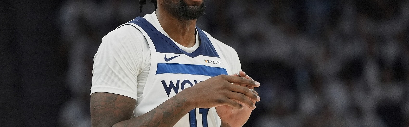 难挽败局！纳兹·里德12中8拿到25分10板 三分7中5